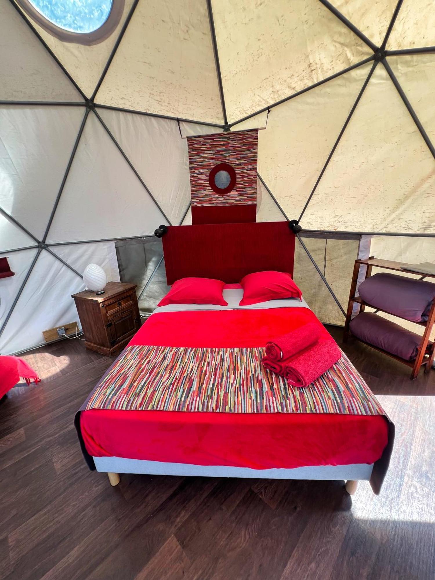 Bubble Dome Village Saint-Joseph Exterior foto